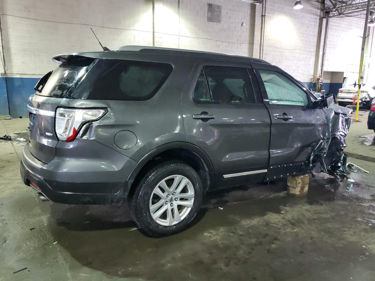 2018 FORD EXPLORER X - Фото 3