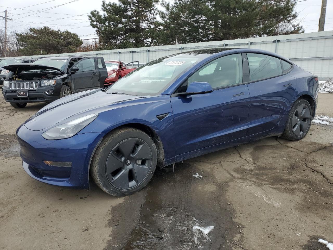 2022 TESLA MODEL 3