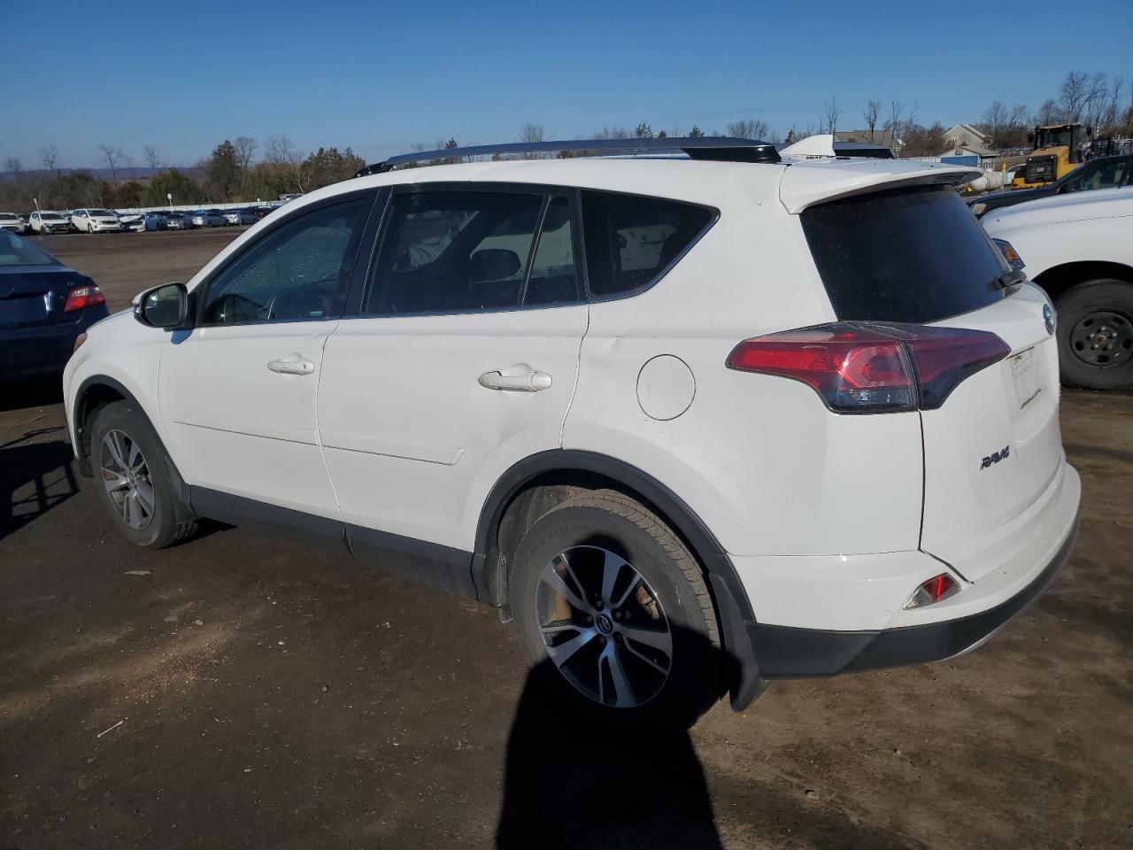 2017 TOYOTA RAV4 XLE - Image 2