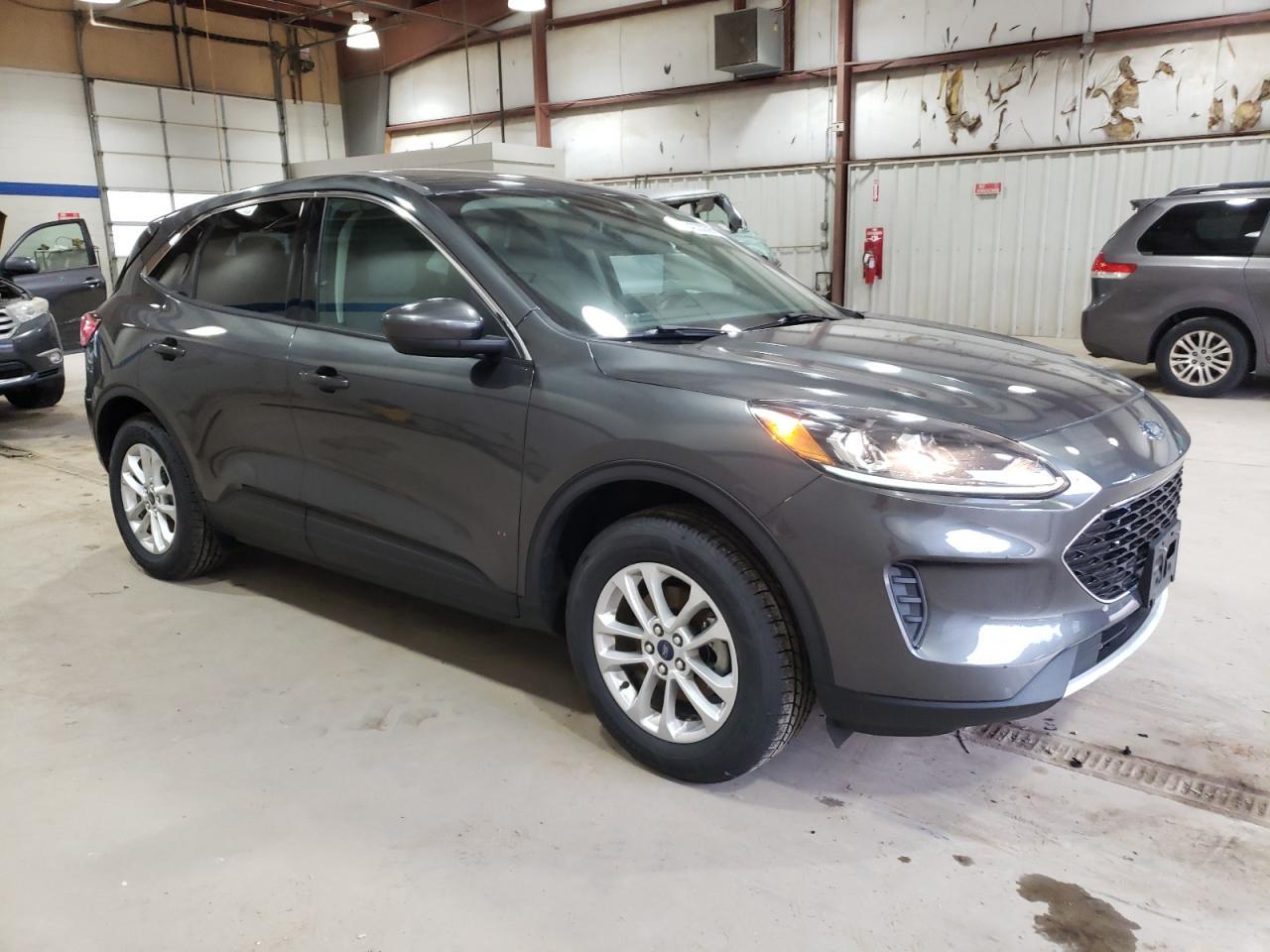 2020 FORD ESCAPE SE - Image 4