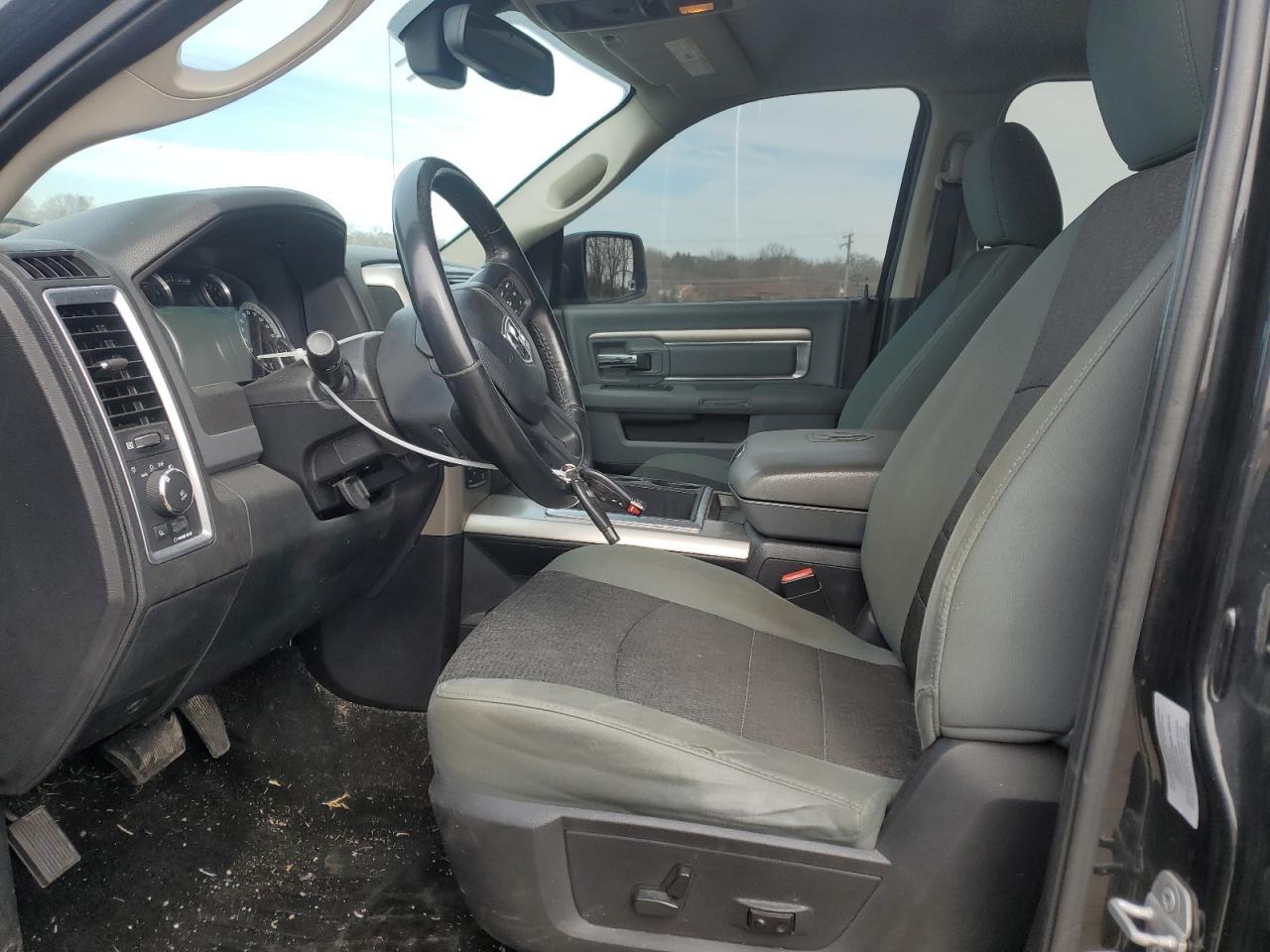2015 RAM 1500 SLT - Image 7