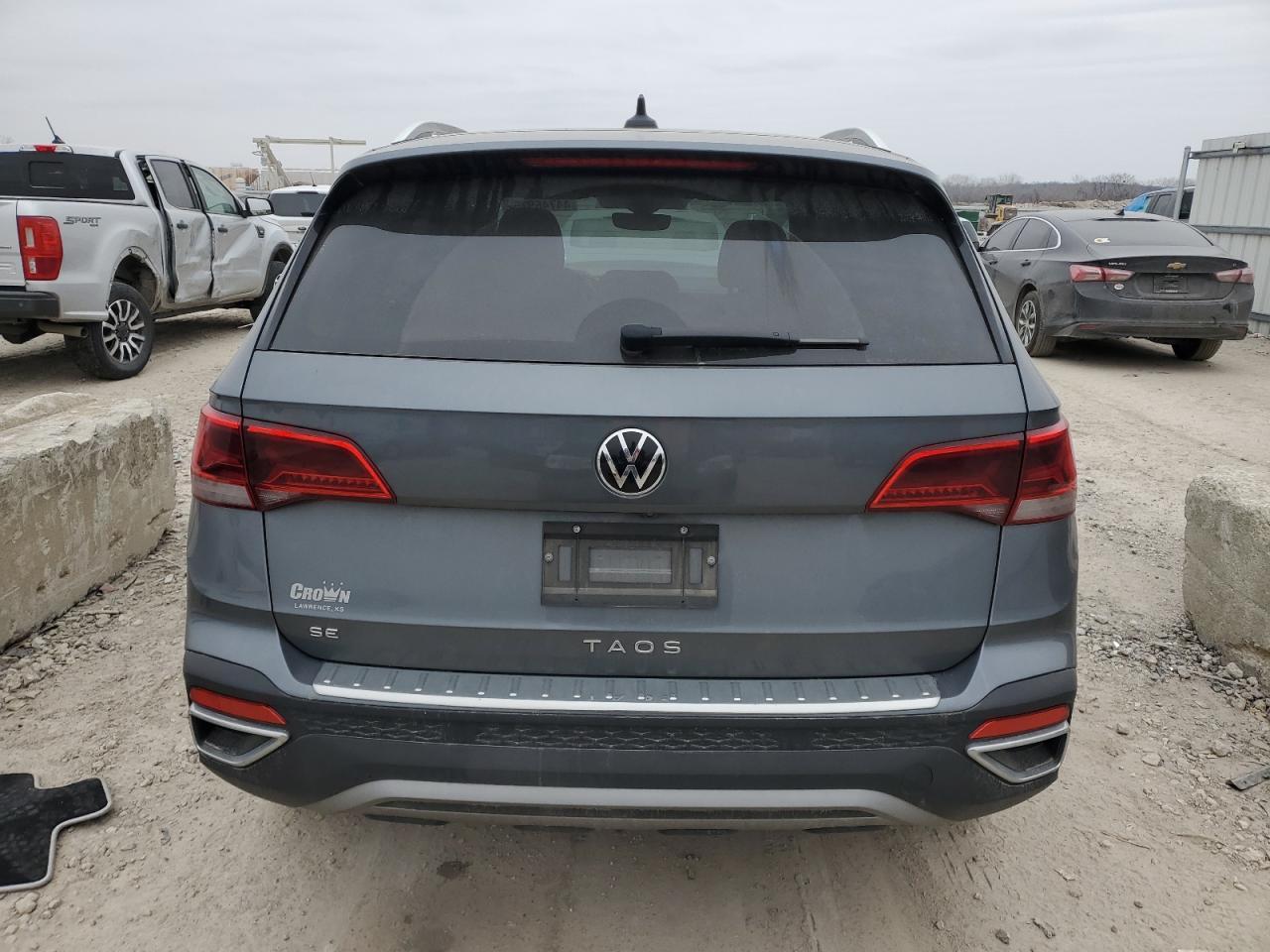 2023 VOLKSWAGEN TAOS SE - Фото 6