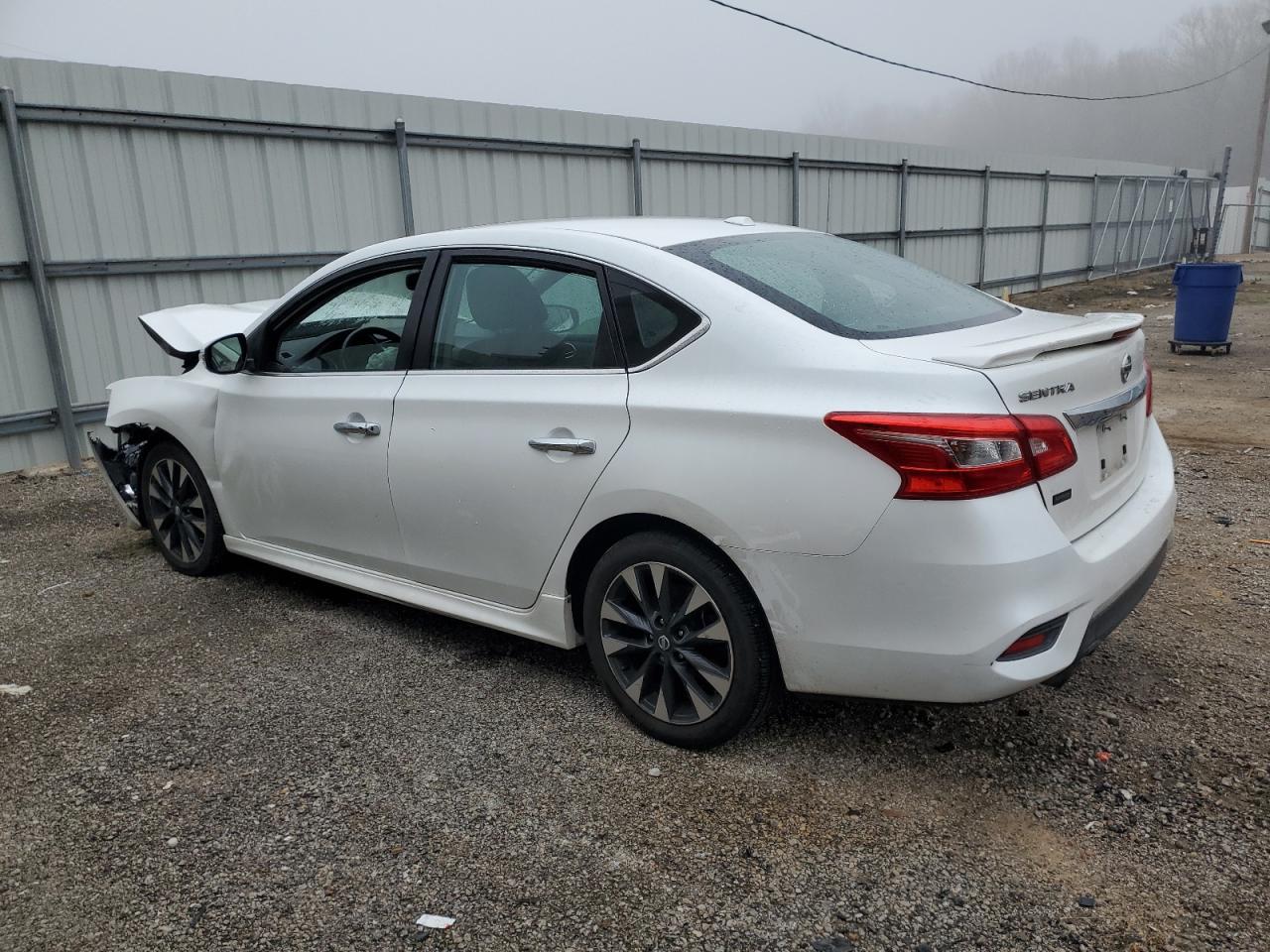 2017 NISSAN SENTRA S - Фото 2