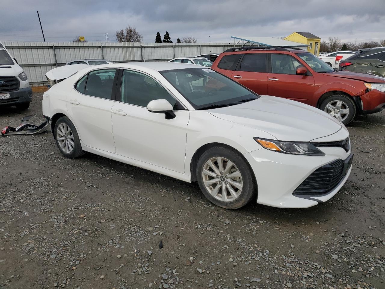 2020 TOYOTA CAMRY LE - Image 4