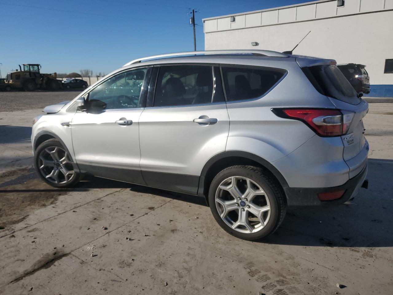 2017 FORD ESCAPE TIT - Image 2