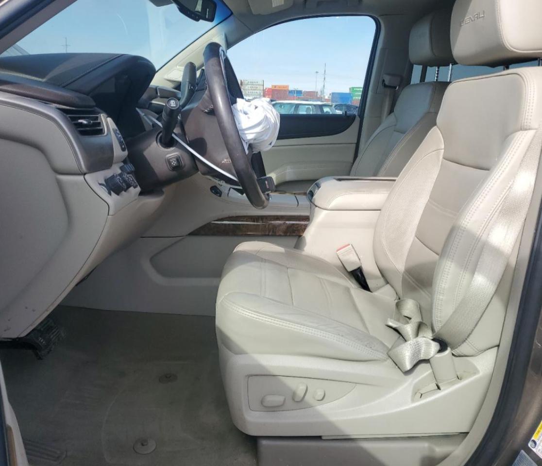 2016 GMC YUKON XL D - Фото 7