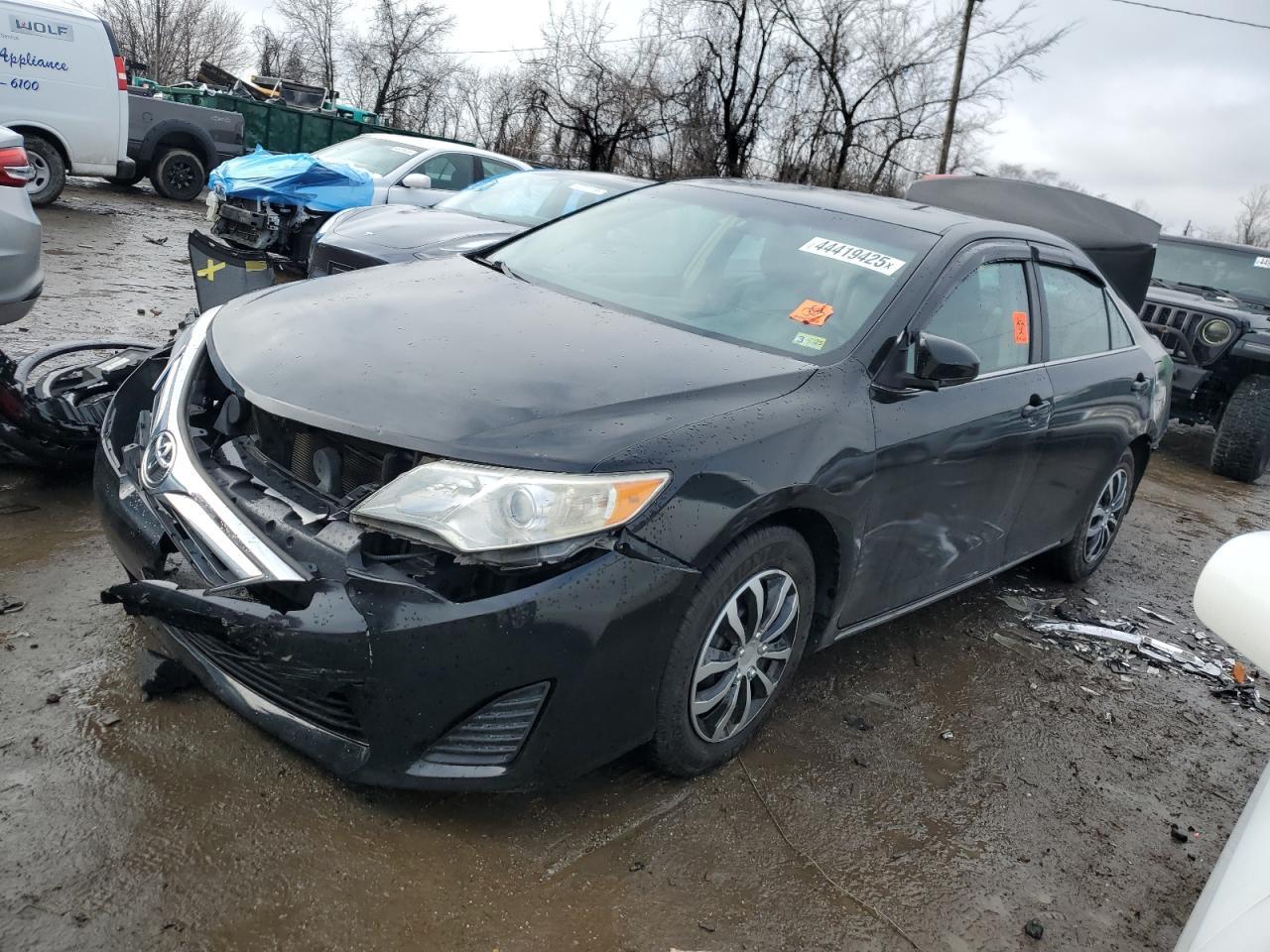 2014 TOYOTA CAMRY L