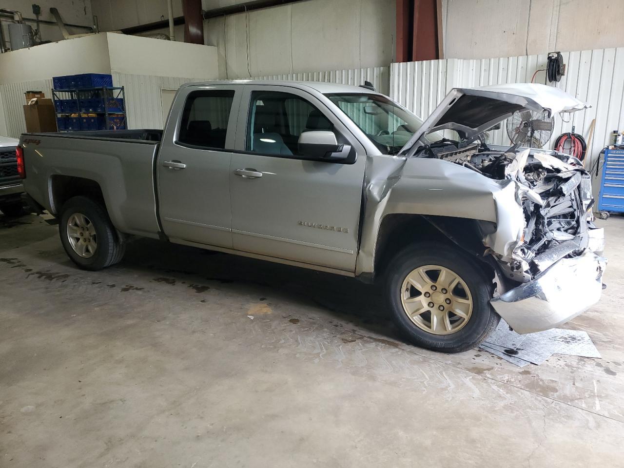 2018 CHEVROLET SILVERADO - Фото 4