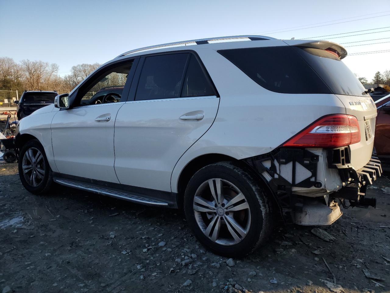 2015 MERCEDES-BENZ ML 350 4MA - Image 2