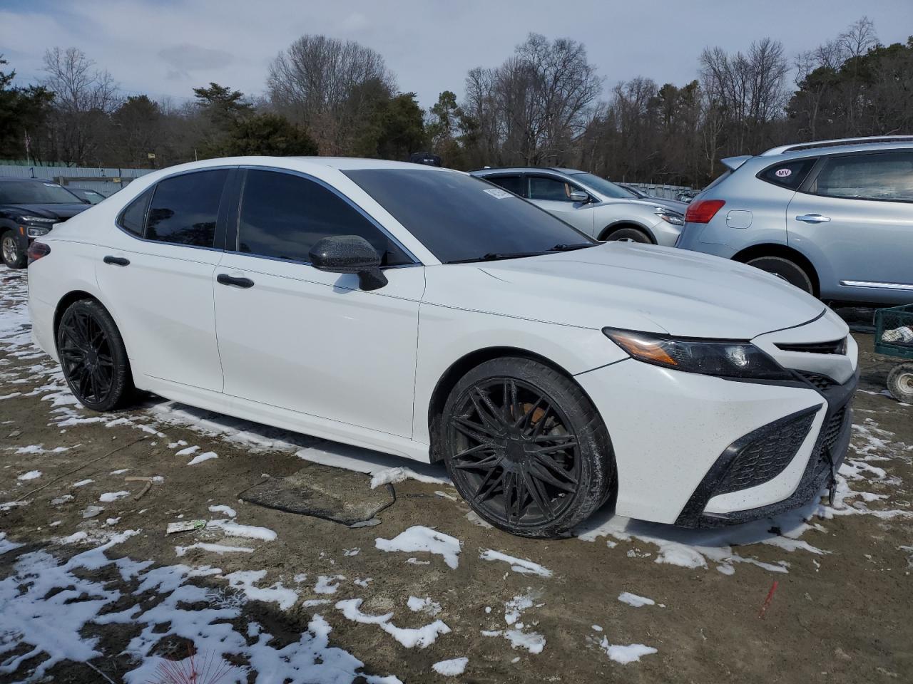 2021 TOYOTA CAMRY SE - Image 4