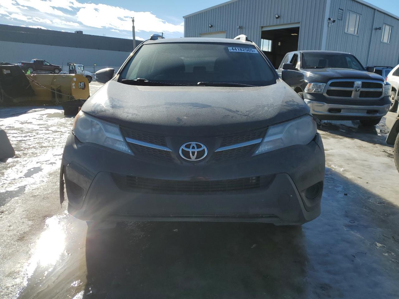 2014 TOYOTA RAV4 LE - Image 5