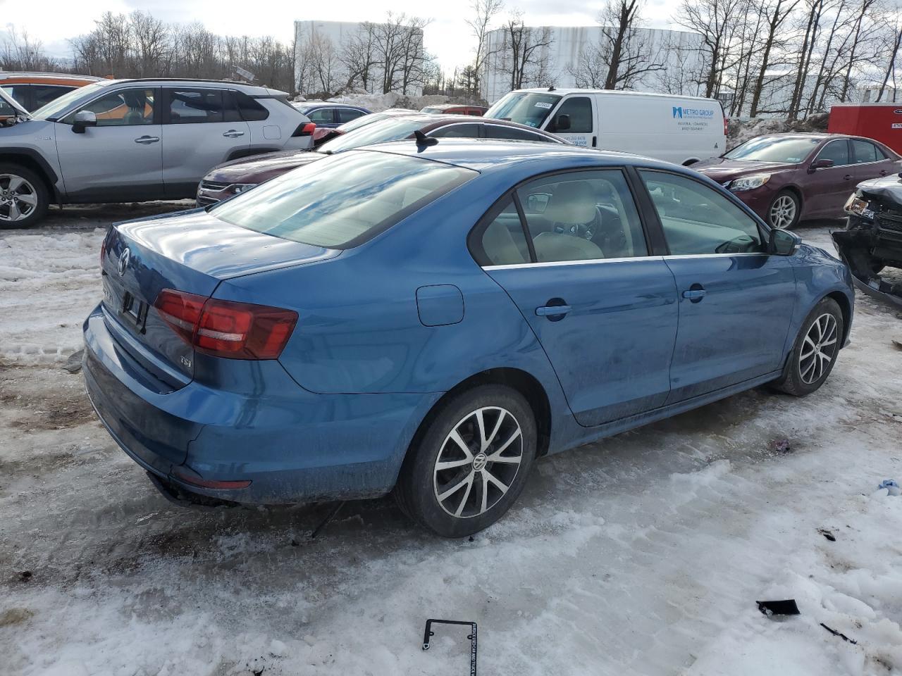 2017 VOLKSWAGEN JETTA SE - Фото 3