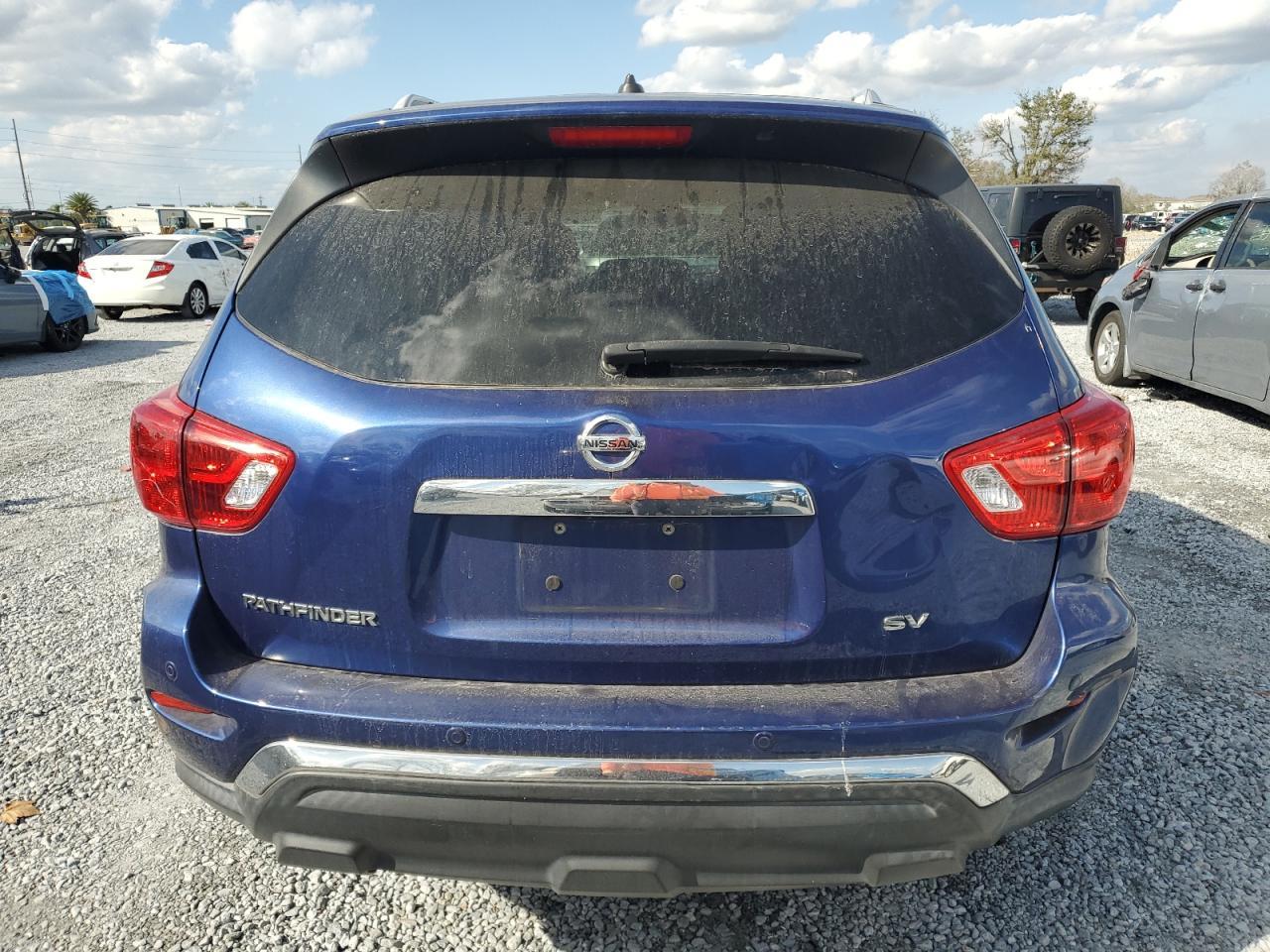 2017 NISSAN PATHFINDER - Image 6