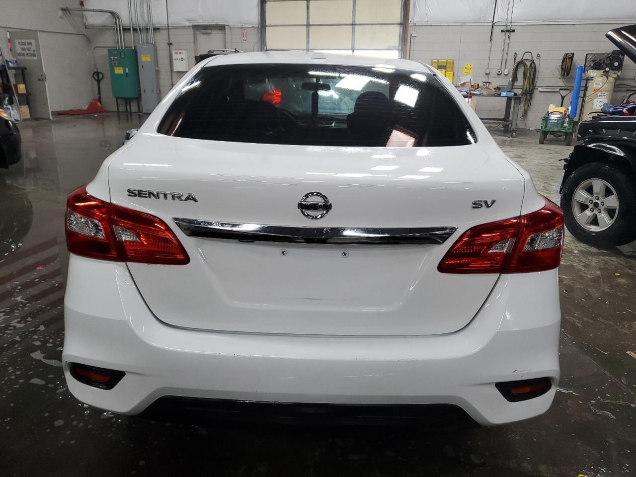 2017 NISSAN SENTRA S - Фото 6