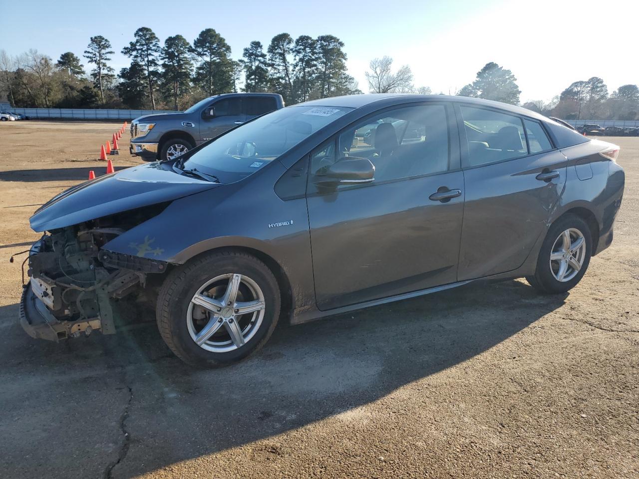 2018 TOYOTA PRIUS