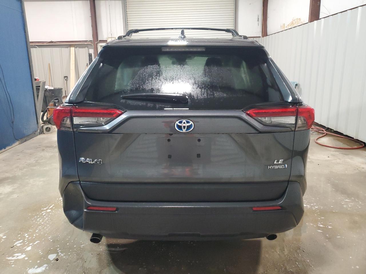 2021 TOYOTA RAV4 LE - Image 6