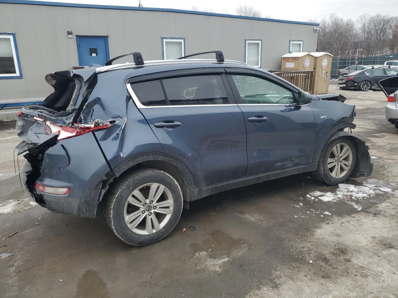 2017 KIA SPORTAGE L - Image 3