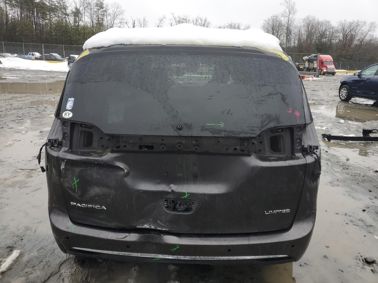 2017 CHRYSLER PACIFICA L - Image 6