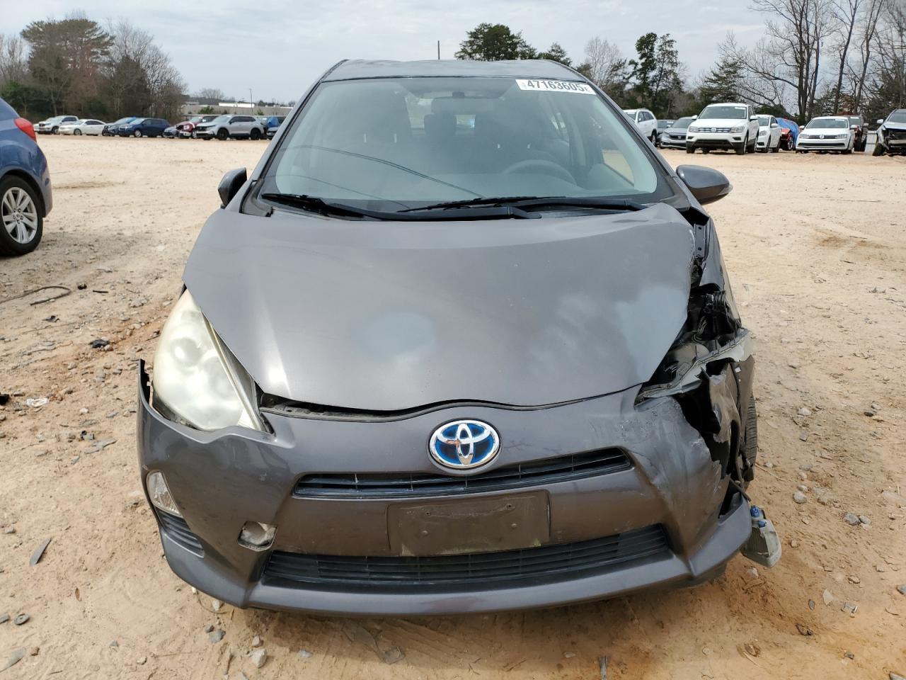 2013 TOYOTA PRIUS C - Image 5