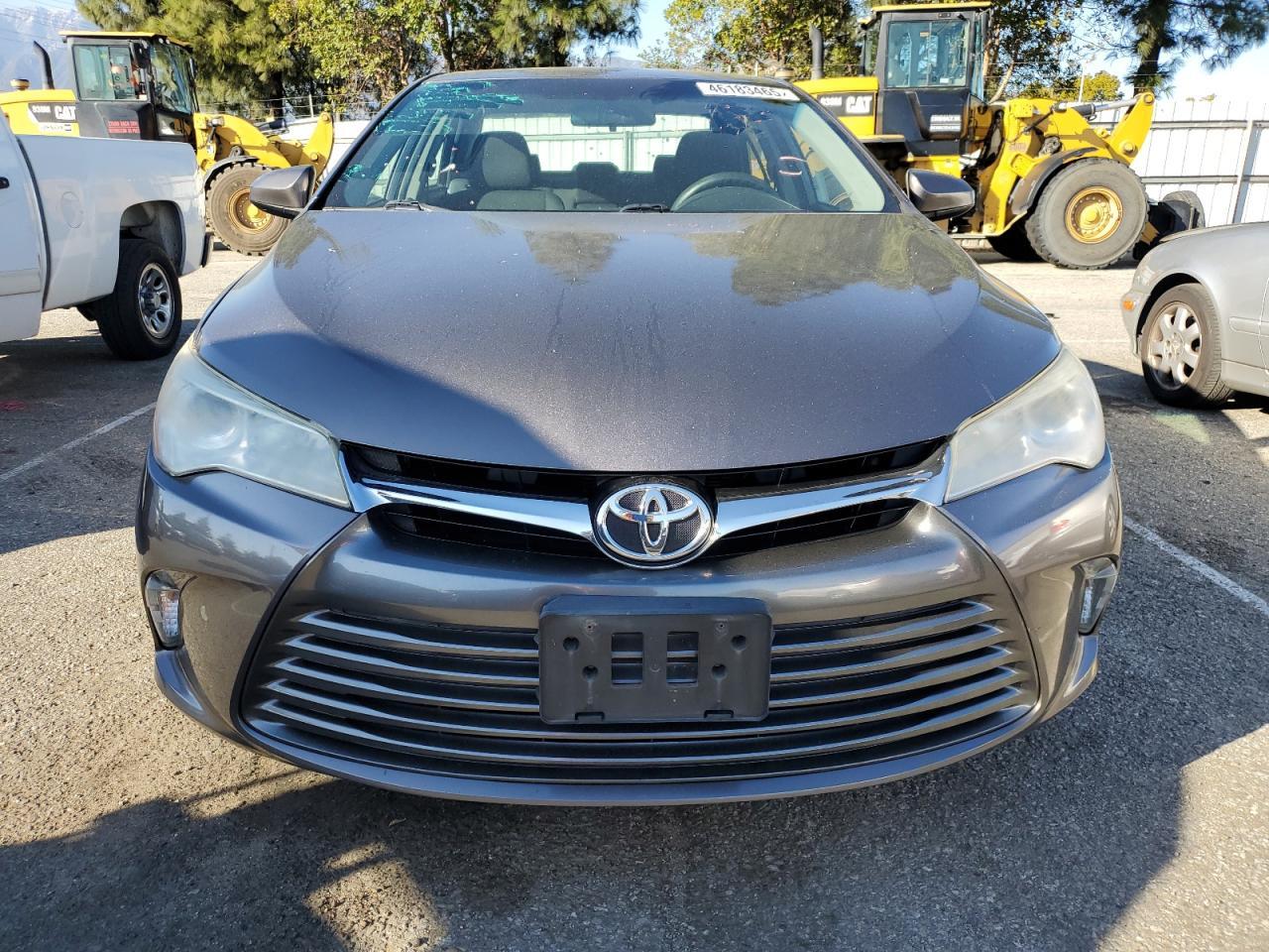 2017 TOYOTA CAMRY LE - Фото 5