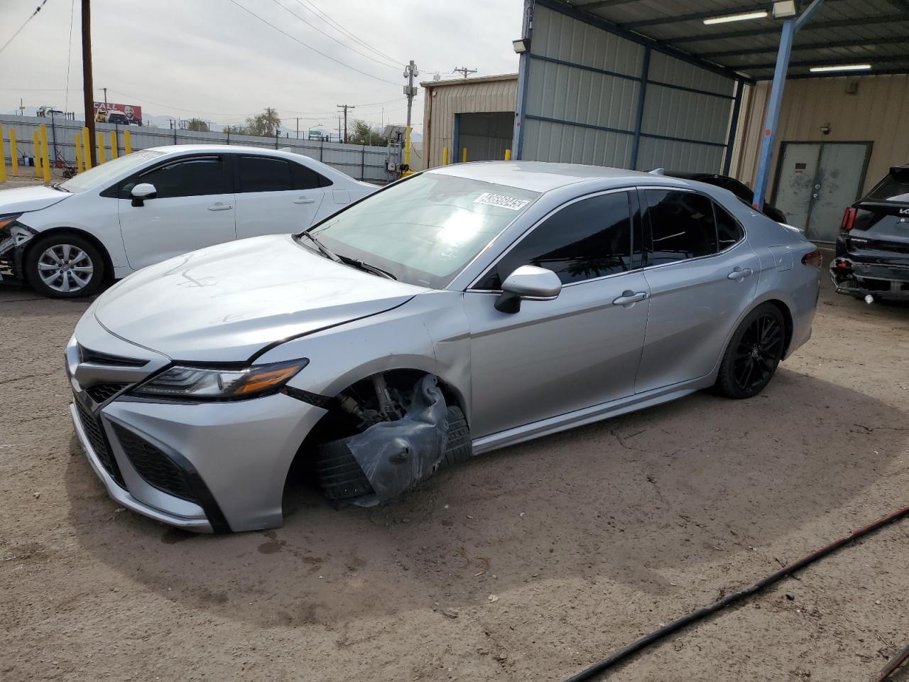 2022 TOYOTA CAMRY XSE