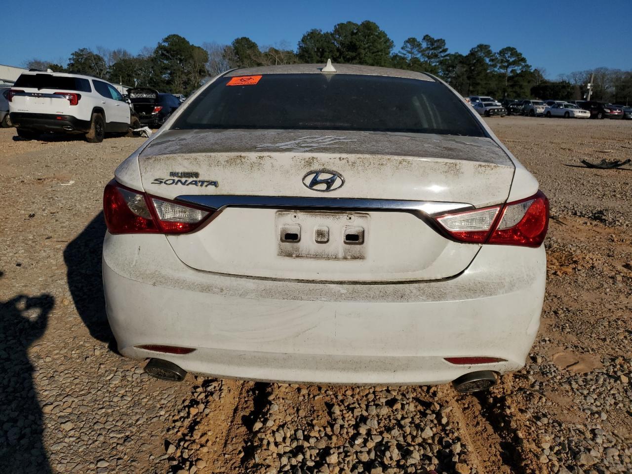 2013 HYUNDAI SONATA SE - Image 6