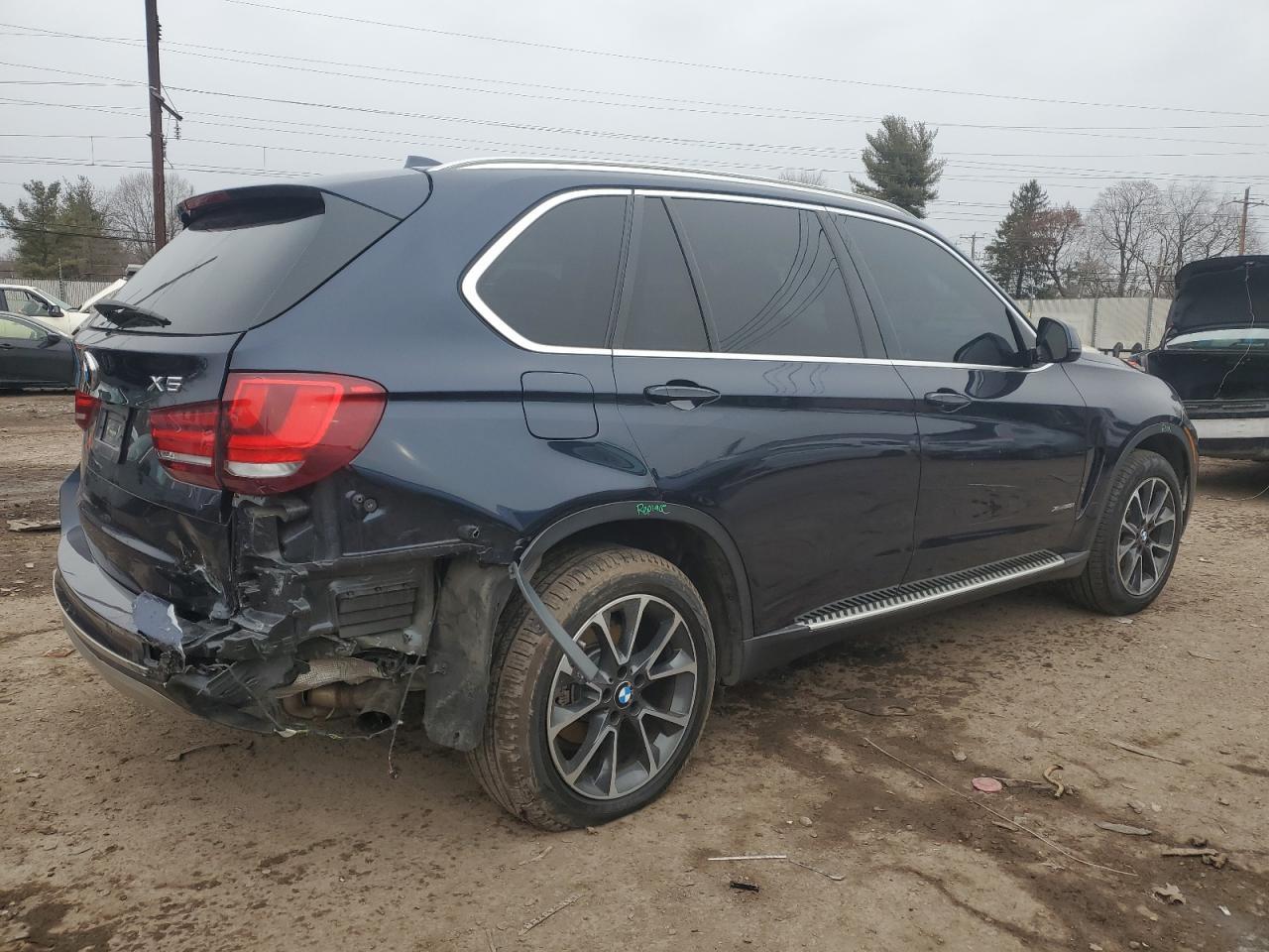 2017 BMW X5 XDRIVE3 - Фото 3