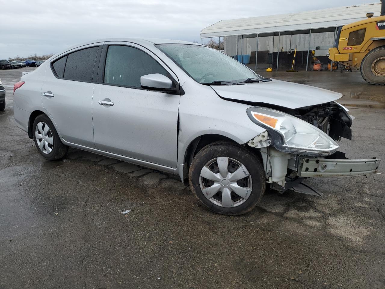 2016 NISSAN VERSA S - Фото 4