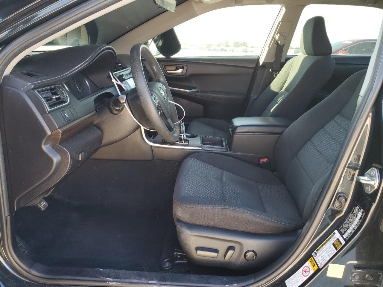 2017 TOYOTA CAMRY LE - Фото 7