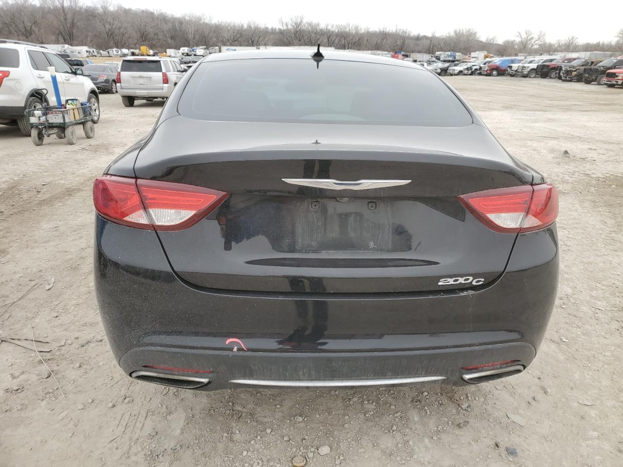 2015 CHRYSLER 200 C - Фото 6