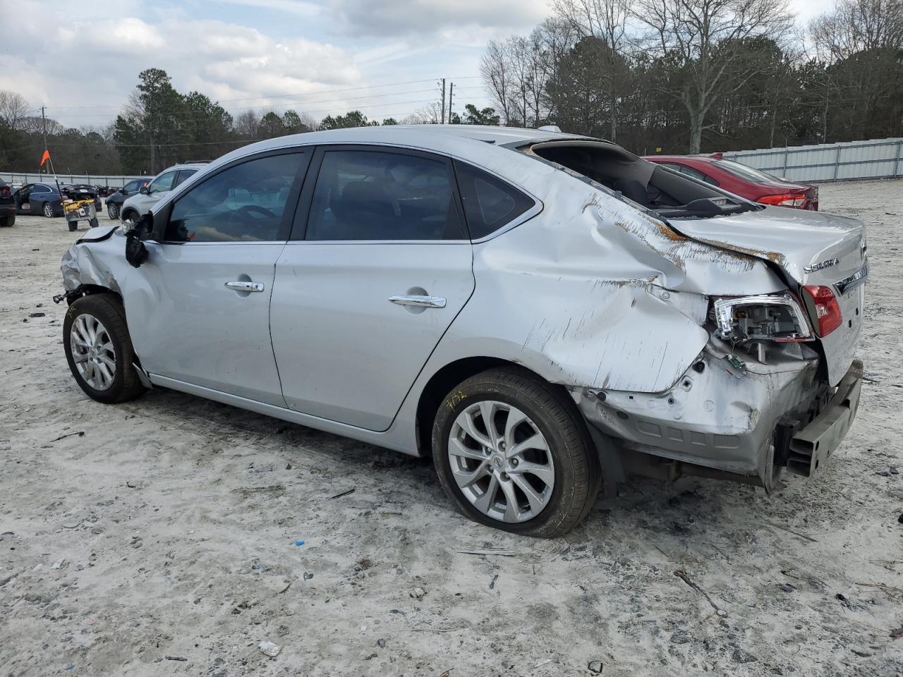 2018 NISSAN SENTRA S - Фото 2