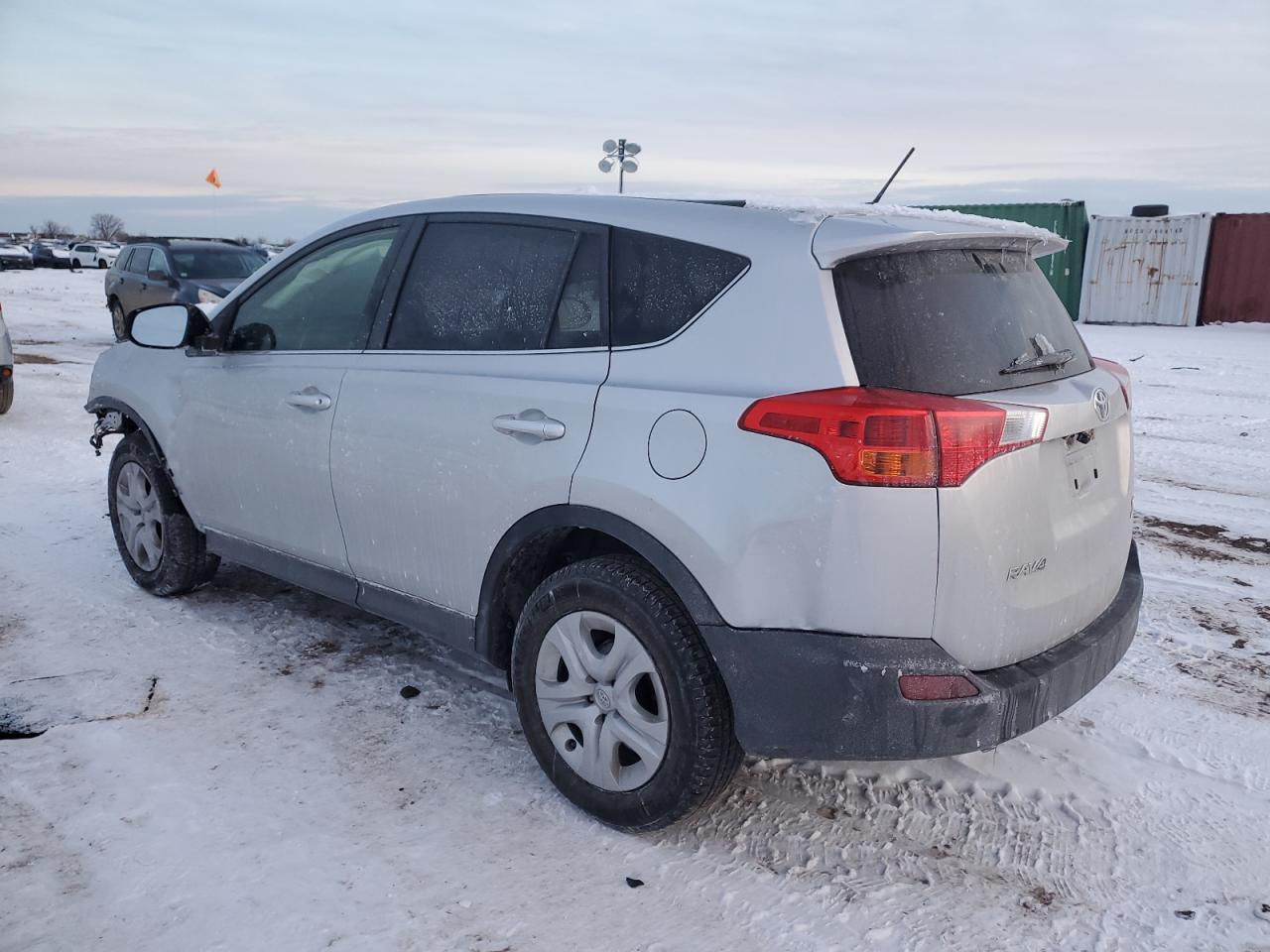 2014 TOYOTA RAV4 LE - Фото 2