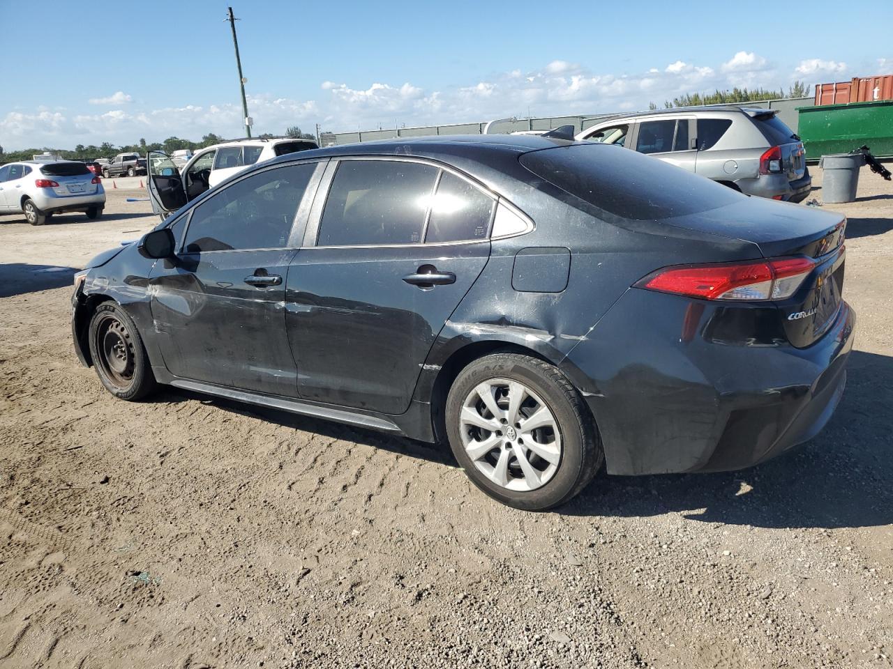 2020 TOYOTA COROLLA LE - Image 2