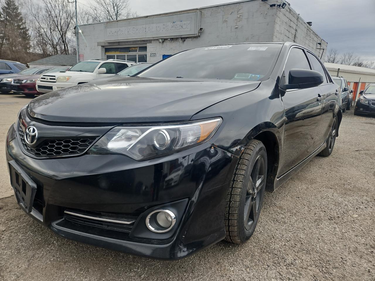 2014 TOYOTA CAMRY L - Фото 2