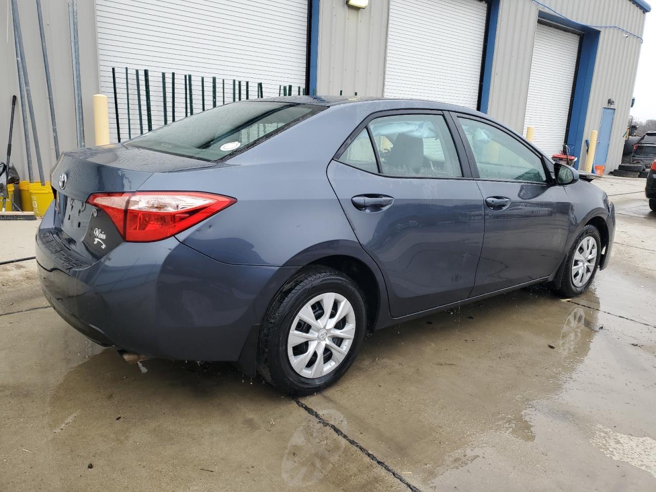 2018 TOYOTA COROLLA L - Image 3