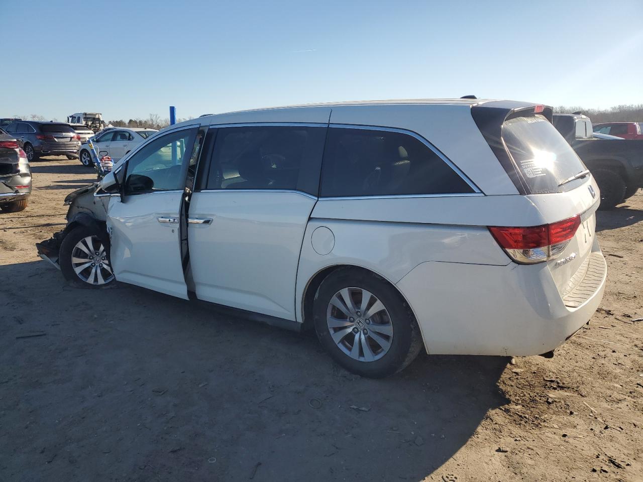2016 HONDA ODYSSEY EX - Image 2