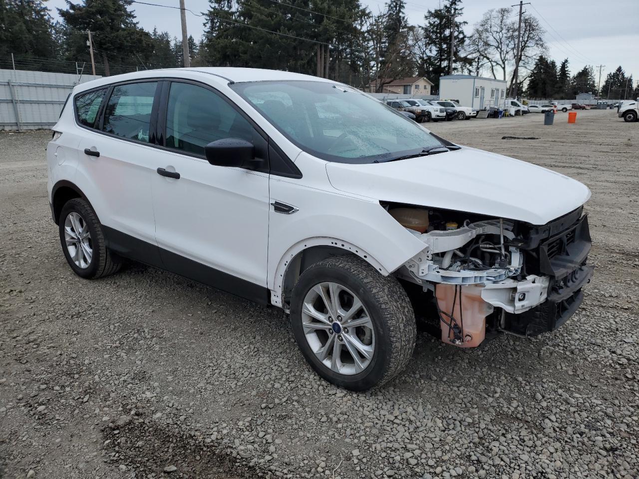 2017 FORD ESCAPE S - Image 4