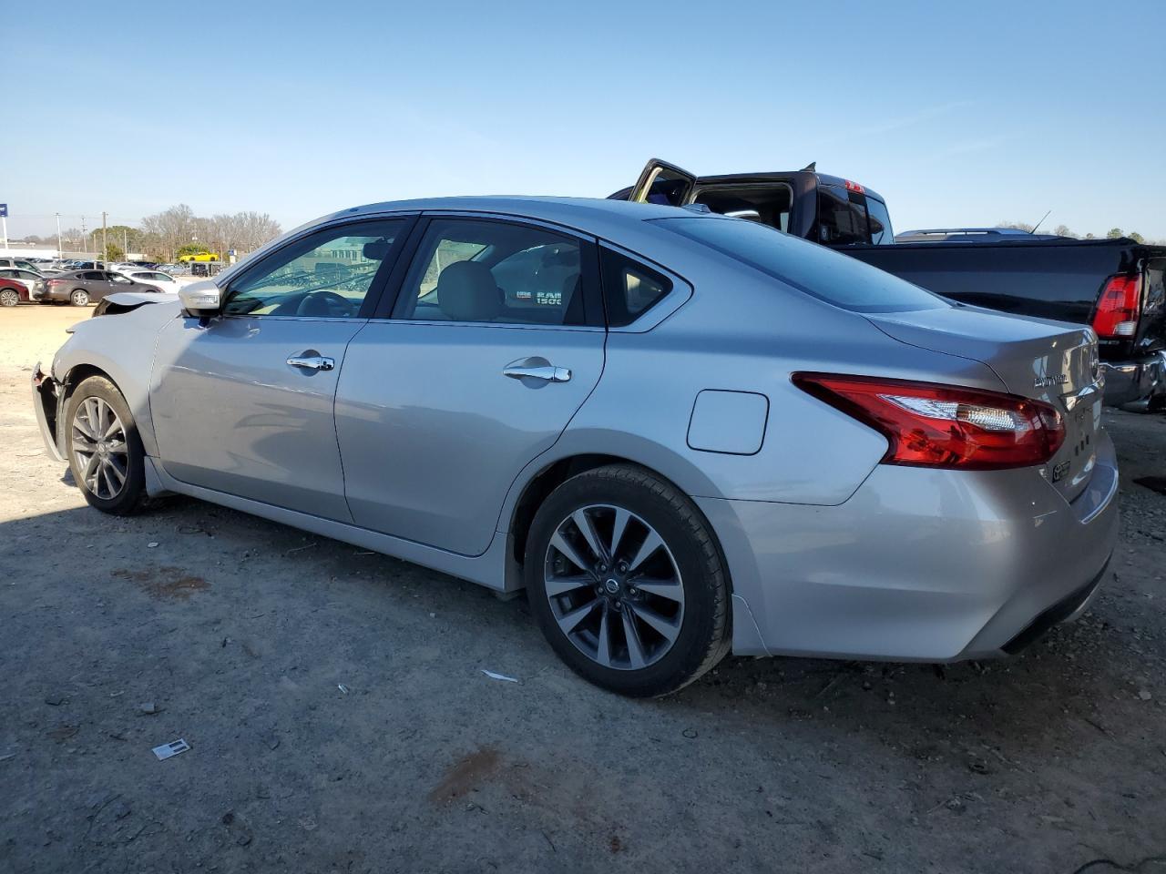 2016 NISSAN ALTIMA 2.5 - Фото 2
