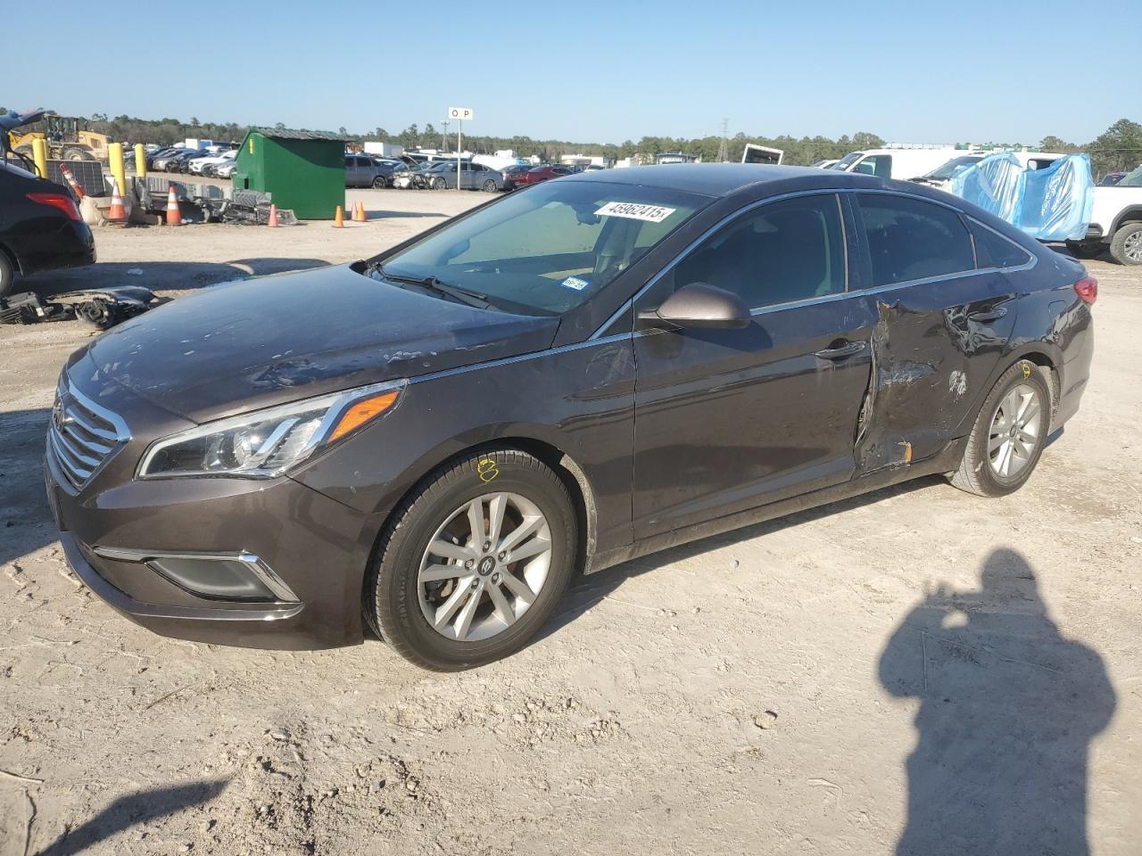 2017 HYUNDAI SONATA SE