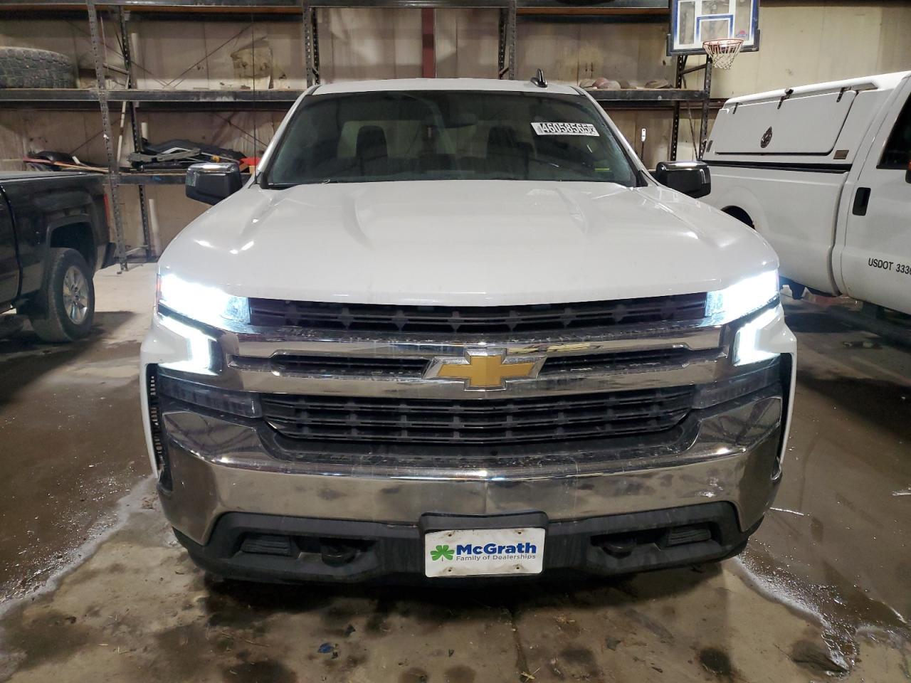 2019 CHEVROLET SILVERADO - Фото 5