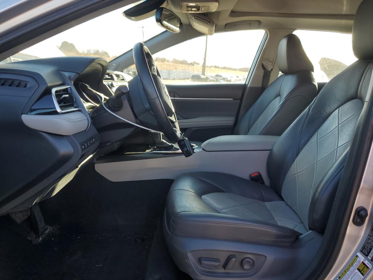2018 TOYOTA CAMRY XSE - Фото 7