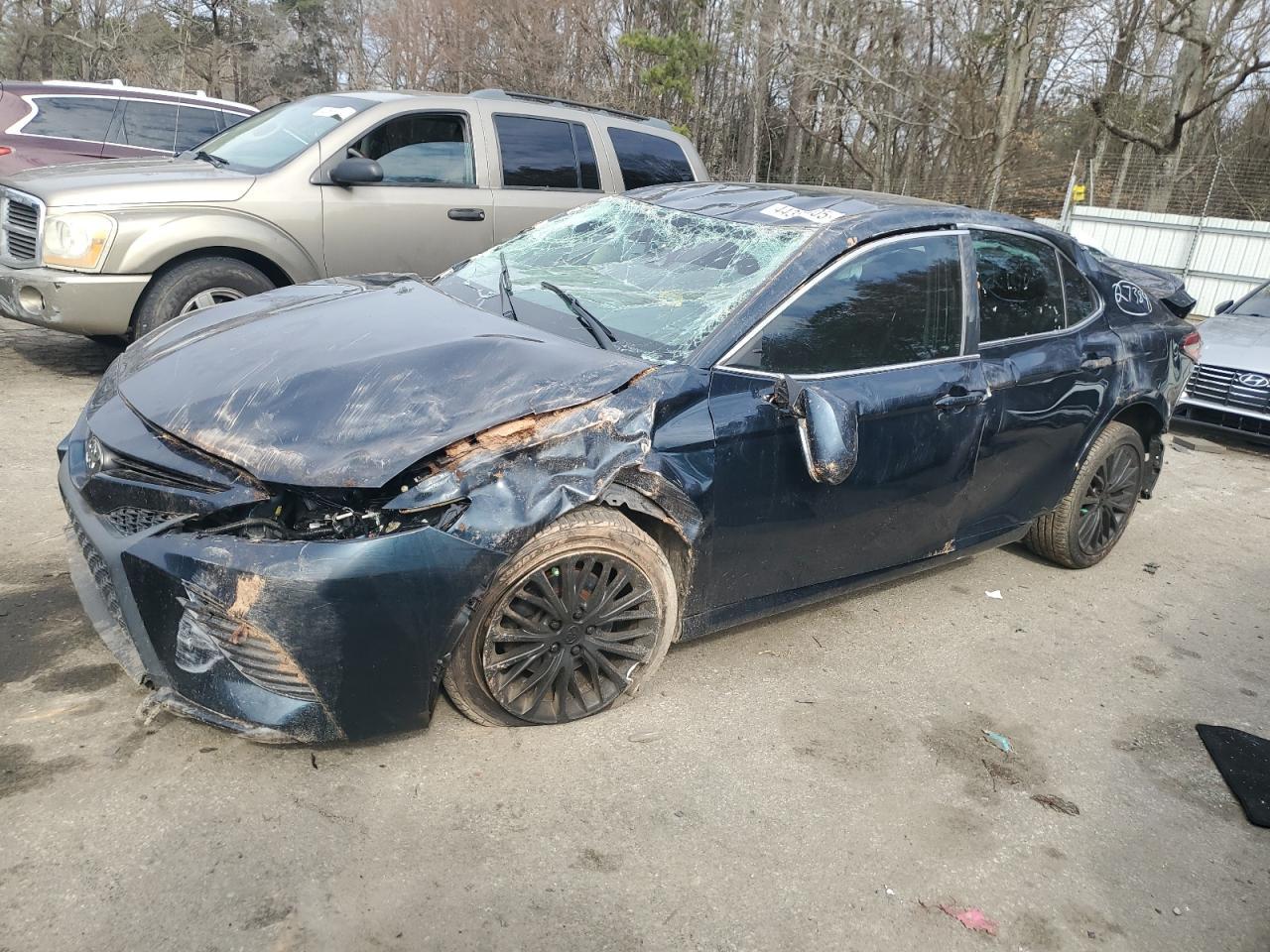2019 TOYOTA CAMRY L