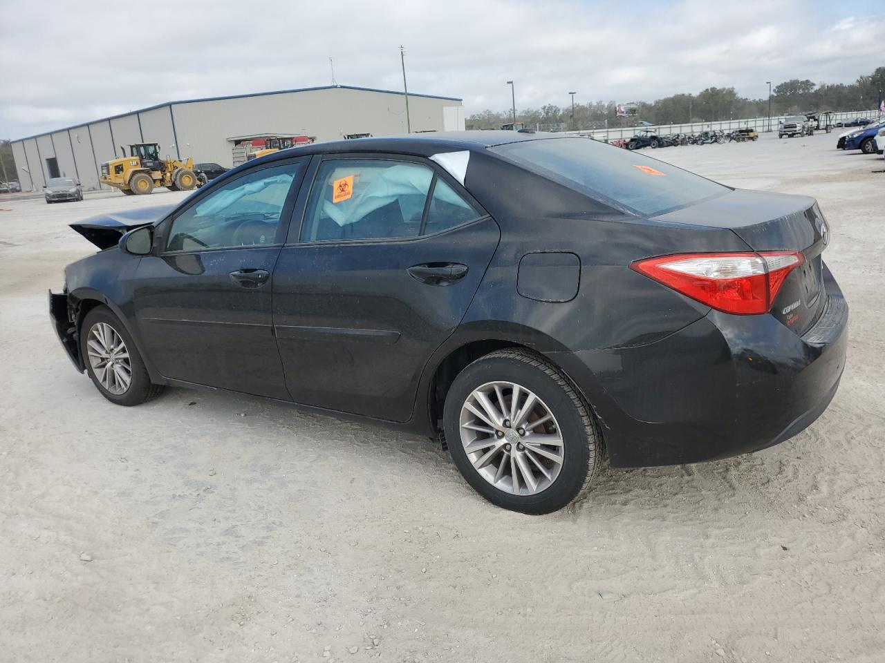 2015 TOYOTA COROLLA L - Image 2