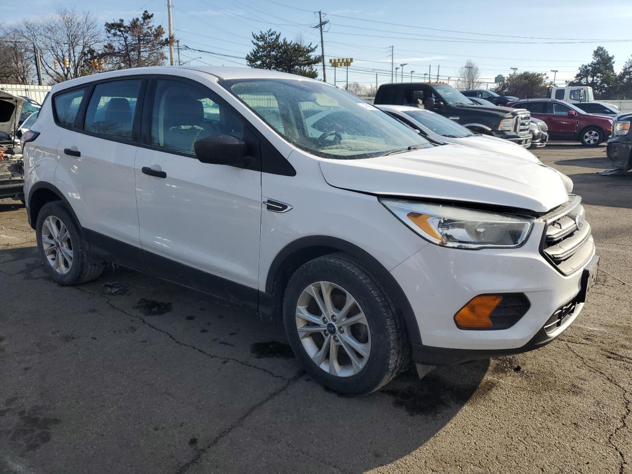 2017 FORD ESCAPE S - Image 4
