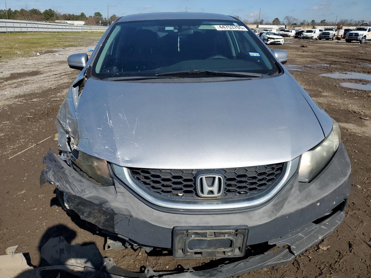 2015 HONDA CIVIC LX - Image 5