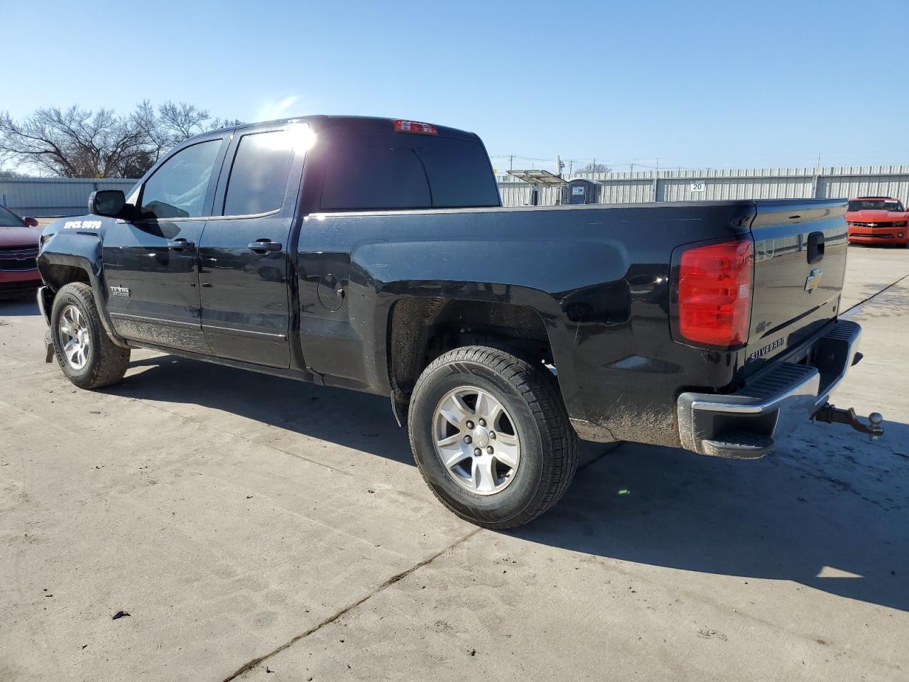 2018 CHEVROLET SILVERADO - Фото 2