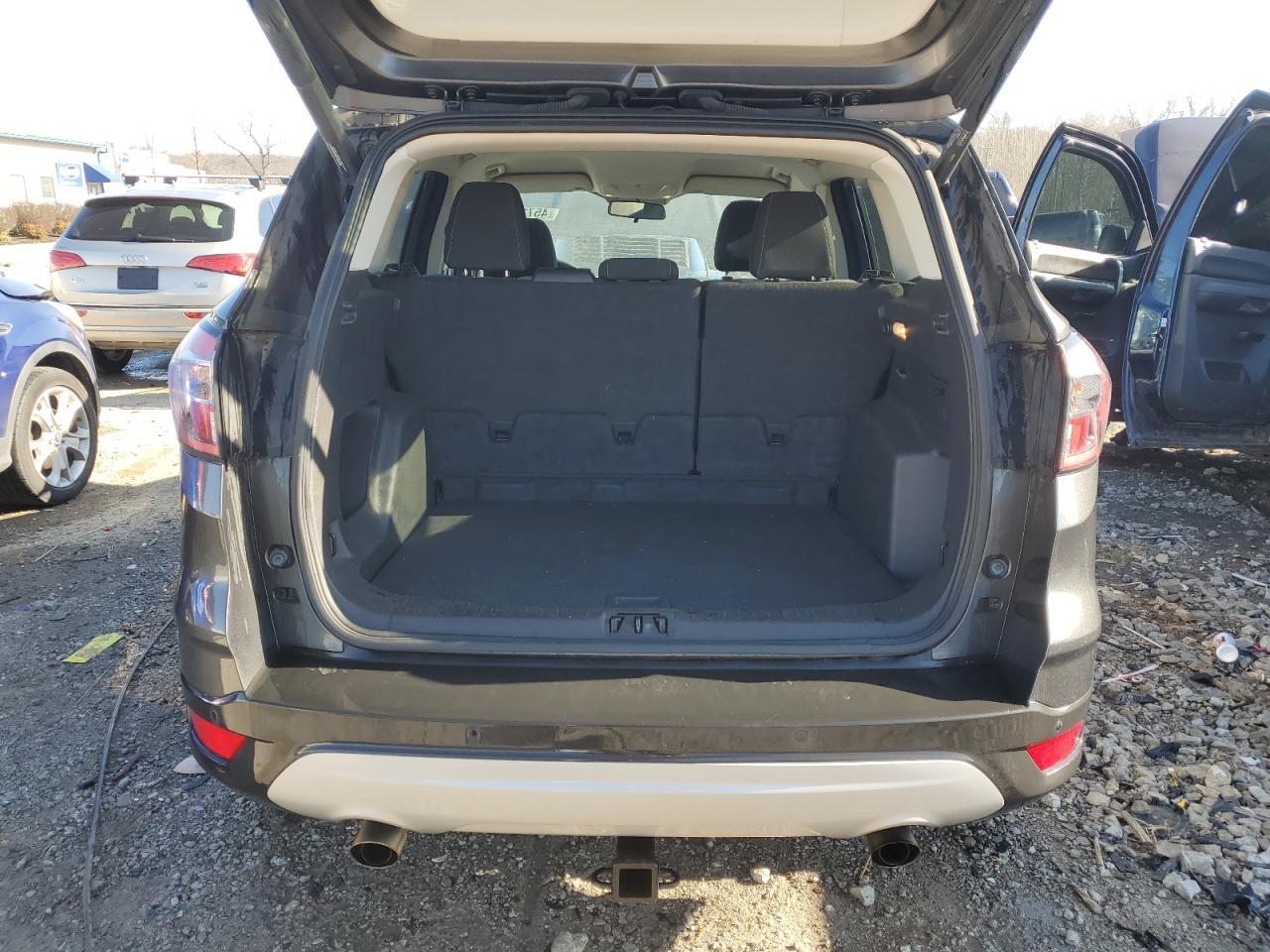2017 FORD ESCAPE SE - Image 6