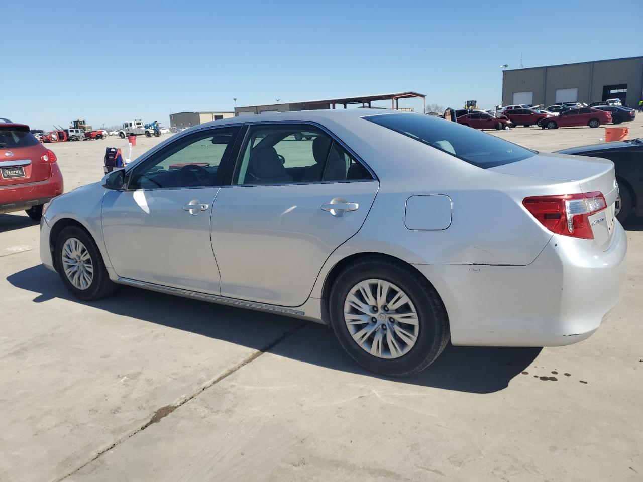 2012 TOYOTA CAMRY BASE - Фото 2