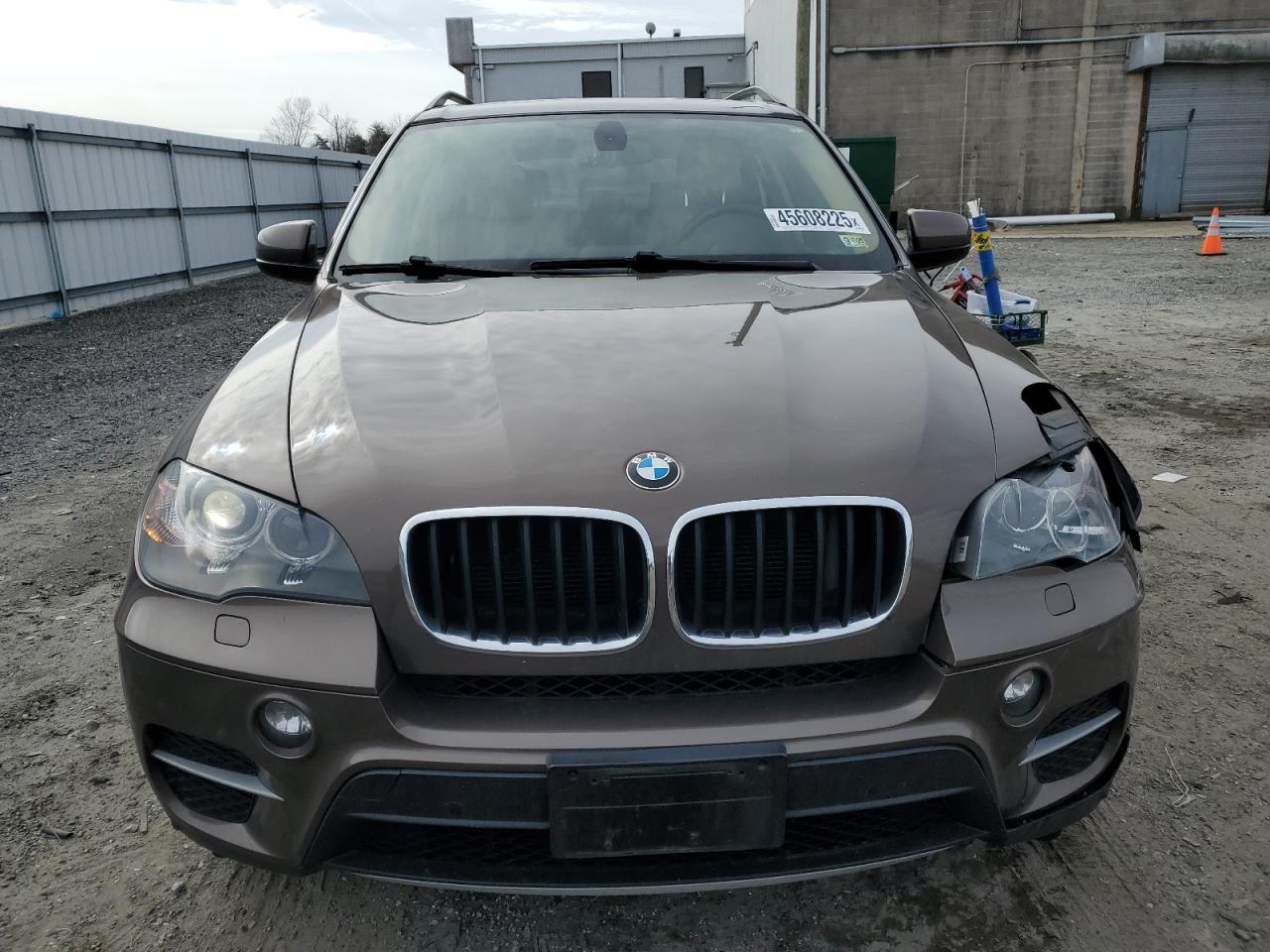 2012 BMW X5 XDRIVE3 - Image 5