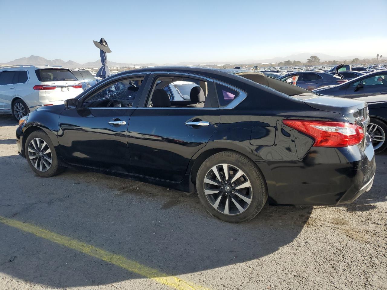 2017 NISSAN ALTIMA 2.5 - Фото 2
